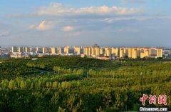 是乌兰察布“行走的思政课”中的一幕